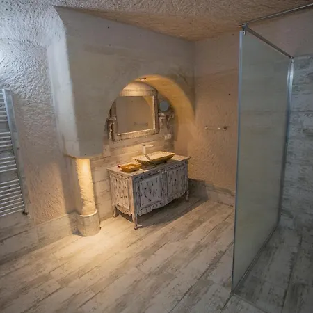 Karlik Cave Cappadocia Hotel Uchisar
